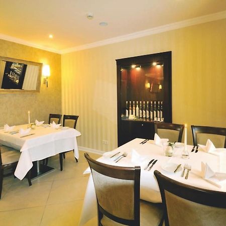 Hotel Restaurant Oelmuehle Landstuhl Bagian luar foto